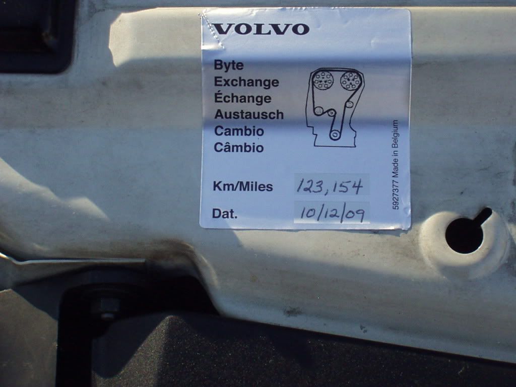 1996 Volvo 960 Timing Belt Sticker Showing Belt Done At 123,154 05