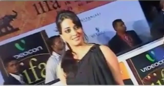 IIFA Awards (2010) Green Carpet At SriLanka mp4 preview 3