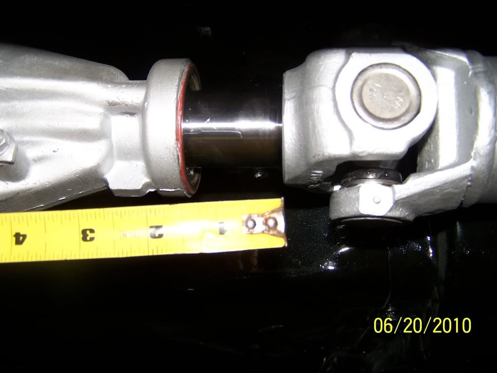 TH350 Slip Yoke...help needed.