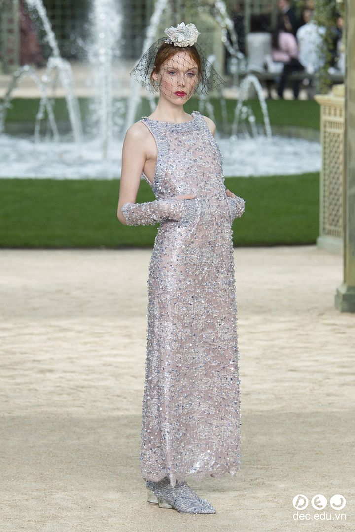 BST-thoi-trang-Chanel-Xuan-2018-Couture 47_zpssjne6hat.jpg