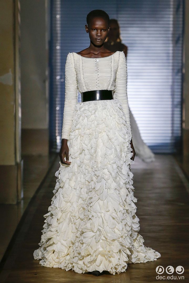 BST-thoi-trang-Givenchy-Xuan-2018-Couture 30_zpsfke0ew3m.jpg