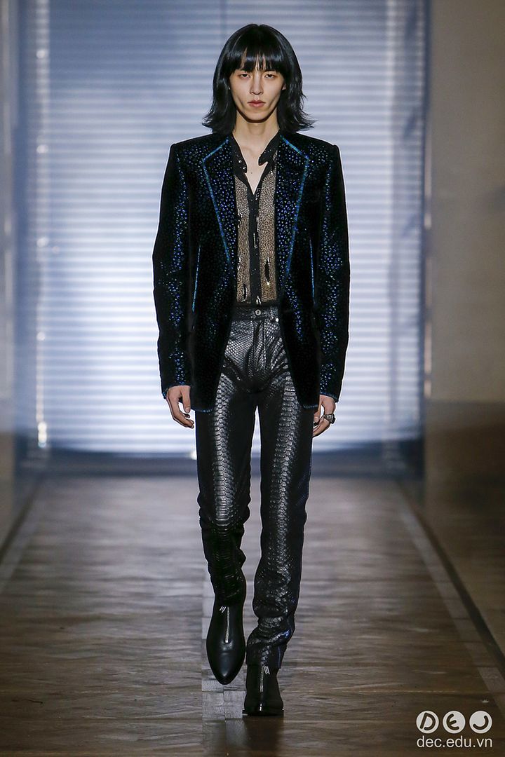 BST-thoi-trang-Givenchy-Xuan-2018-Couture 33_zpspzkatfsj.jpg
