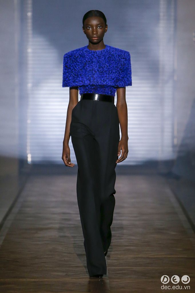 BST-thoi-trang-Givenchy-Xuan-2018-Couture 34_zpsk8bjpnkt.jpg