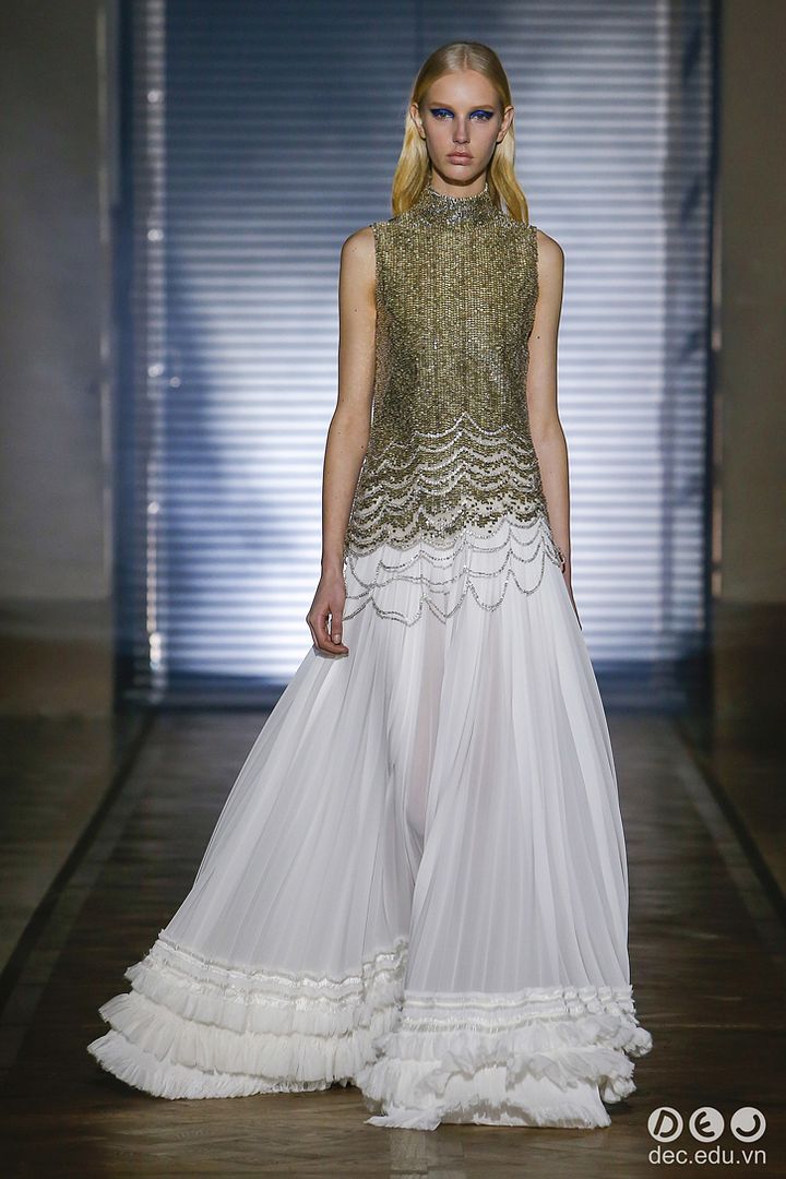 BST-thoi-trang-Givenchy-Xuan-2018-Couture 31_zpsw3rucufq.jpg