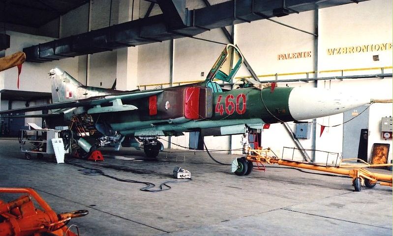 MiG-23MF%20460_12_zps8vuwe9ot.jpg